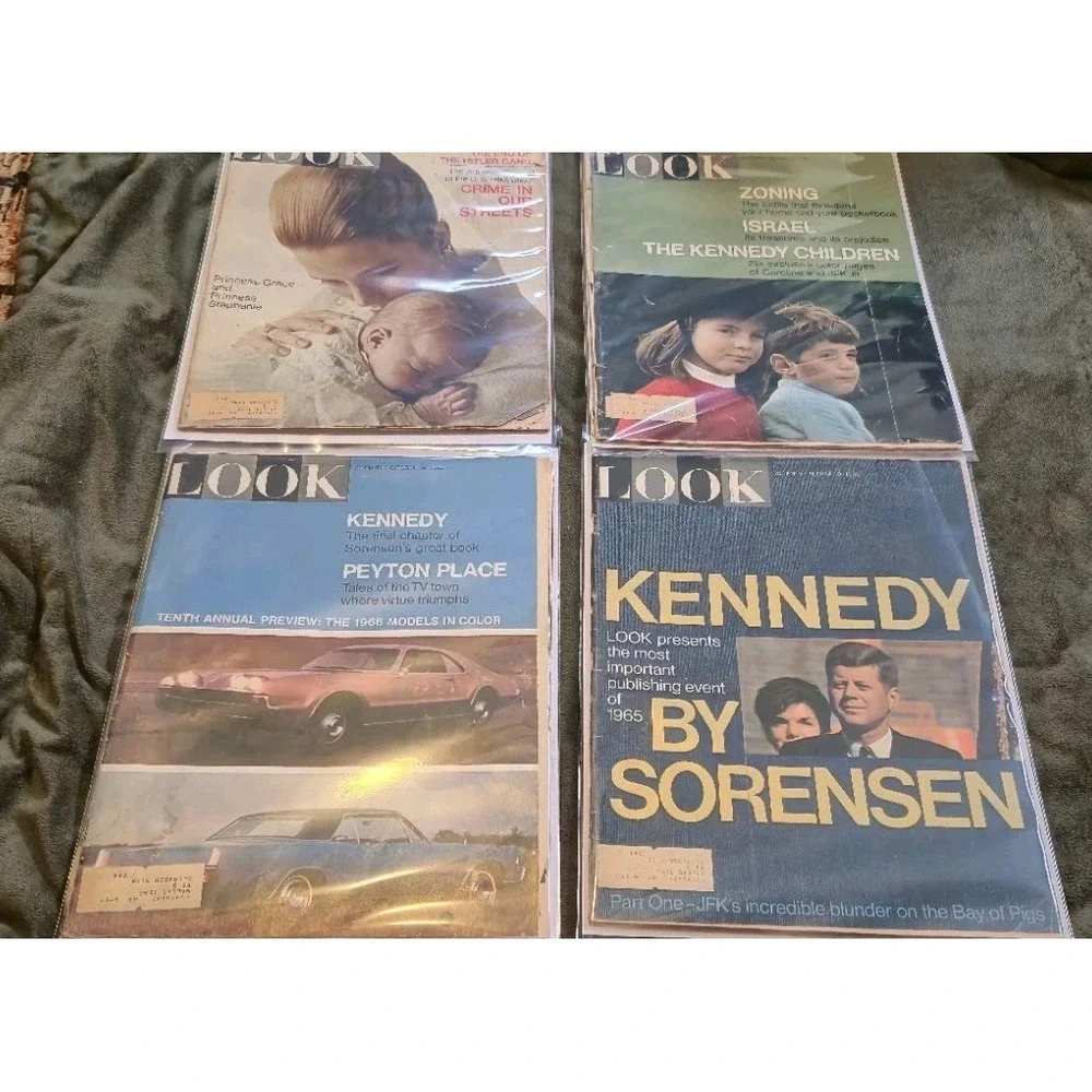 Vintage 1965 LOOK Magazine Lot of 4 JFK‎ Kennedy w/ Protectors & Life Boards